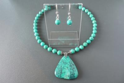 Turquoise ( authentiek ) Ketting/oorhanger-set